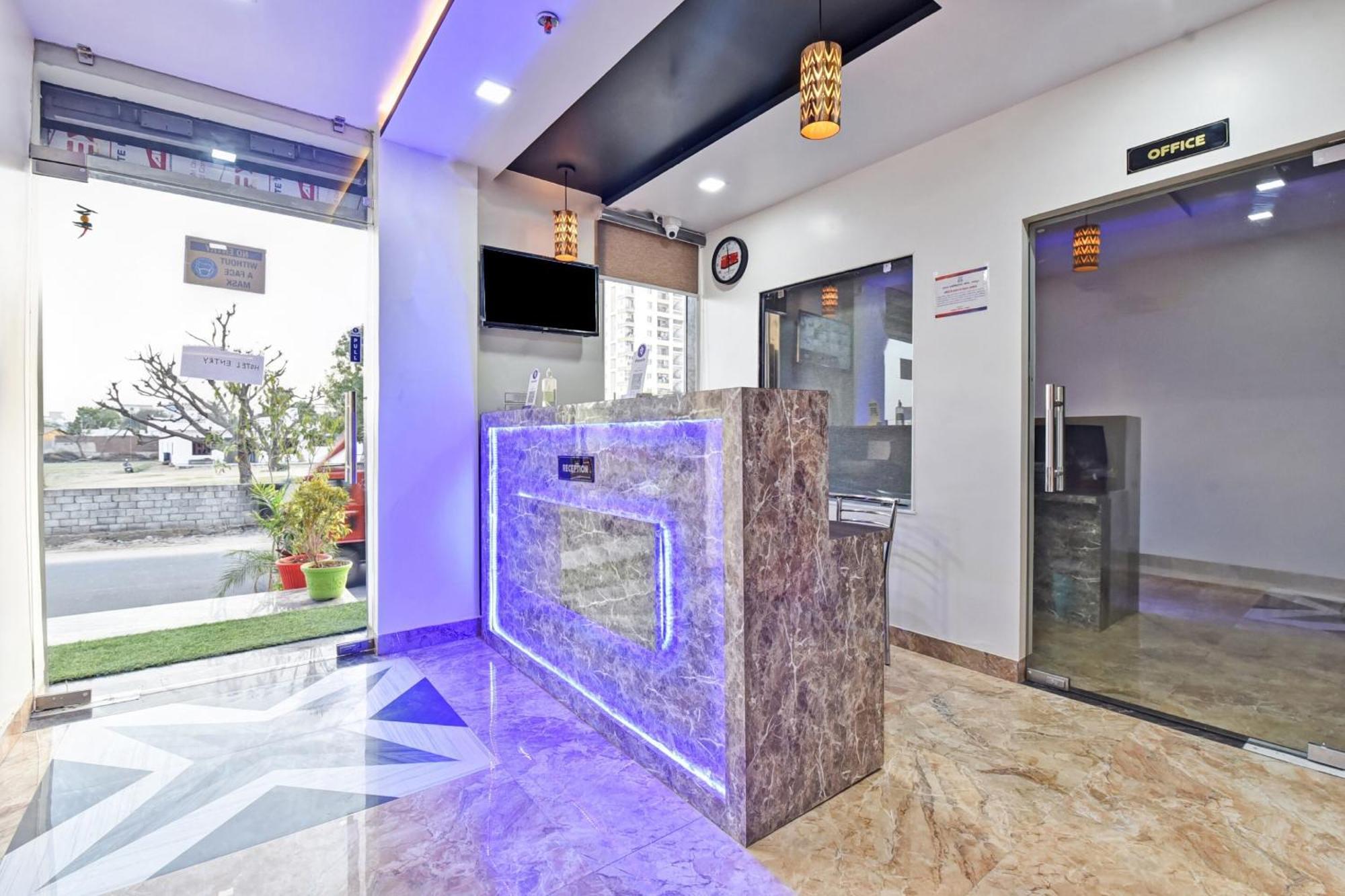 O Panther 3* Jaipur