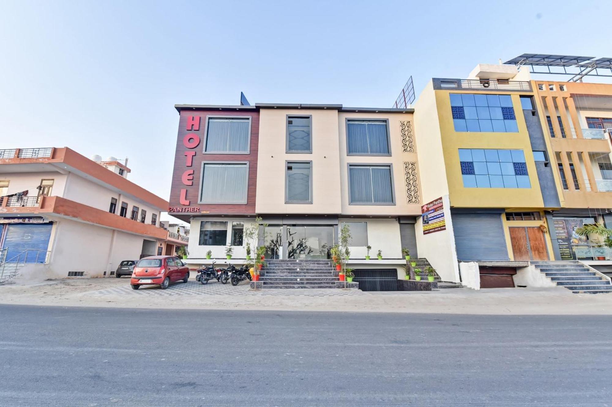Hotel O Panther Jaipur